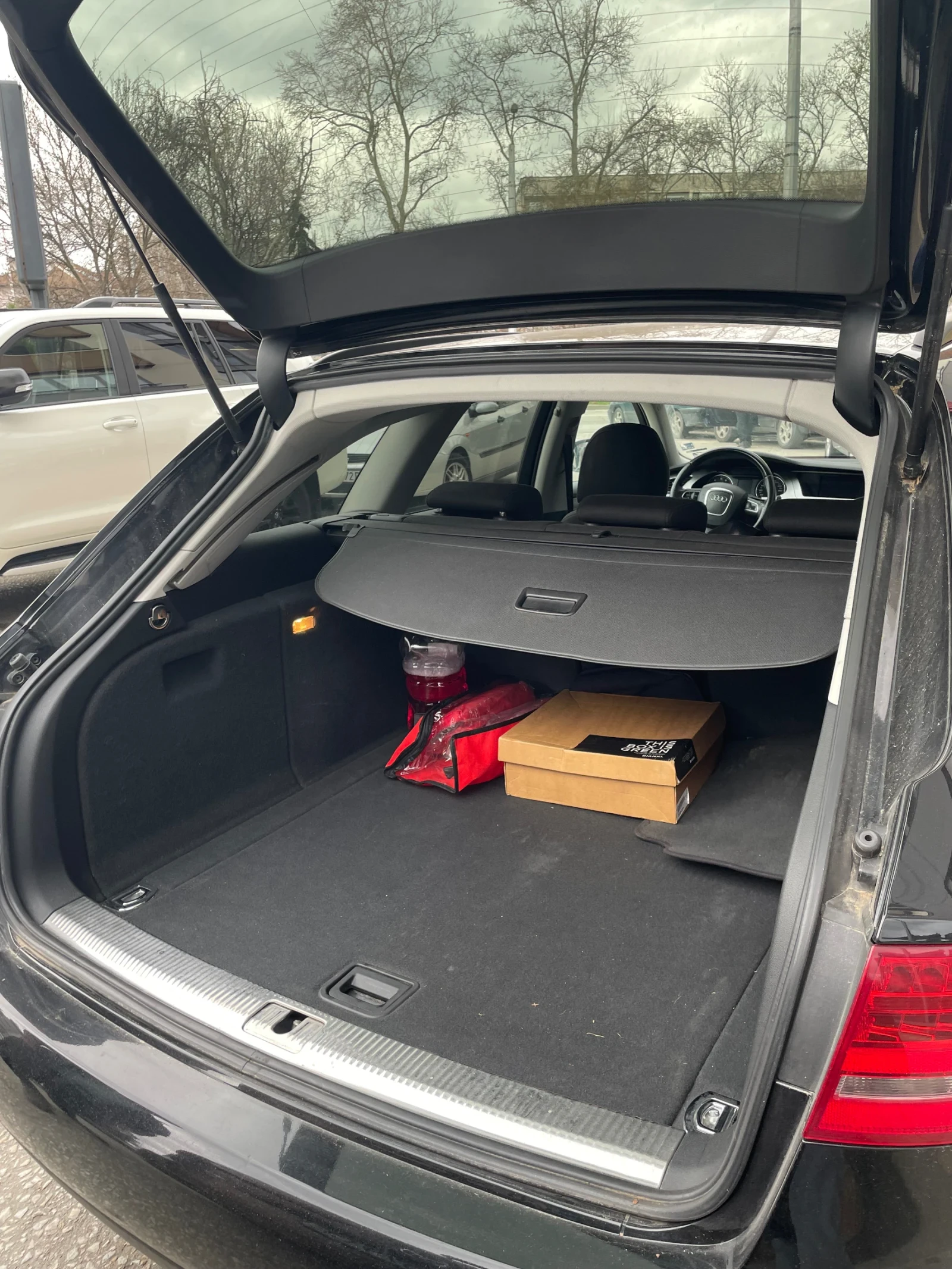 Audi A4 TFSI, снимка 5 - Автомобили и джипове - 53787932