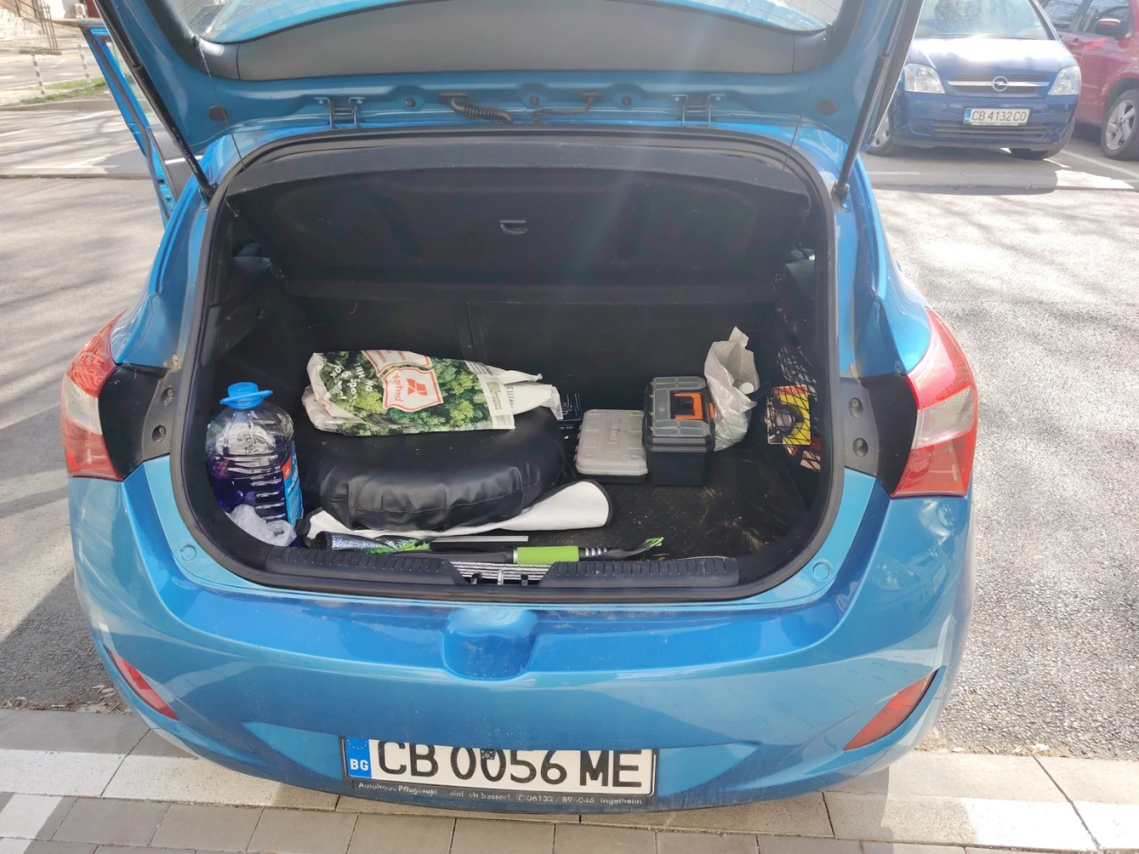 Hyundai I30 Хечбек , снимка 4 - Автомобили и джипове - 53956022