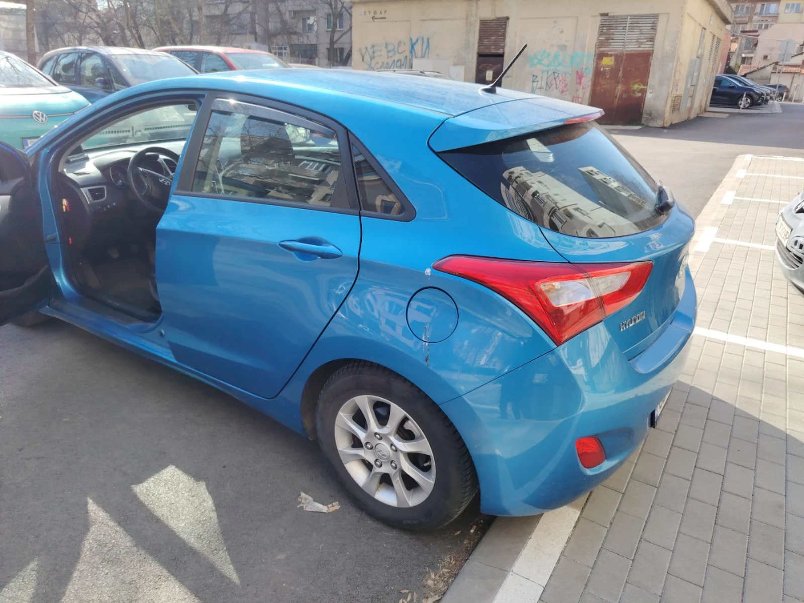 Hyundai I30 Хечбек , снимка 3 - Автомобили и джипове - 53956022