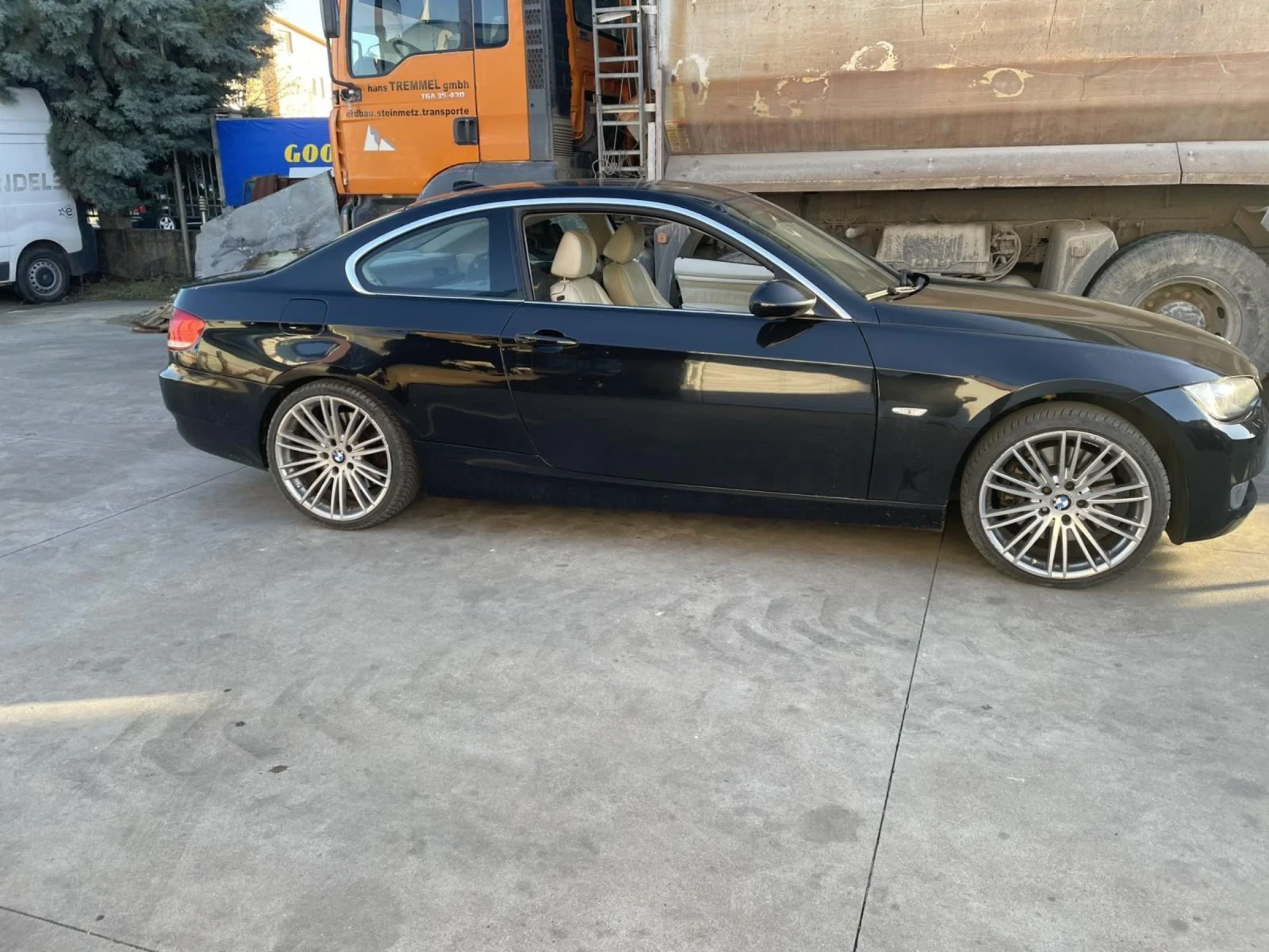 BMW 330, снимка 7 - Автомобили и джипове - 54270032