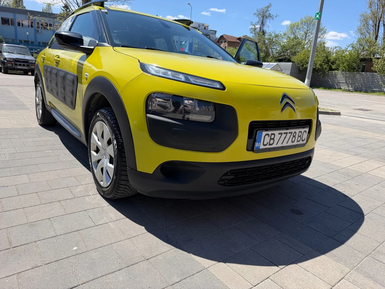 Citroen C4 Cactus, снимка 14 - Автомобили и джипове - 54303011