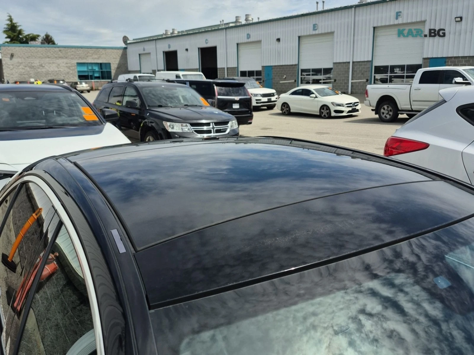 Mercedes-Benz C 300 4MATIC АВТОКРЕДИТ ЦЕНА ДО БЪЛГАРИЯ, снимка 13 - Автомобили и джипове - 54779023