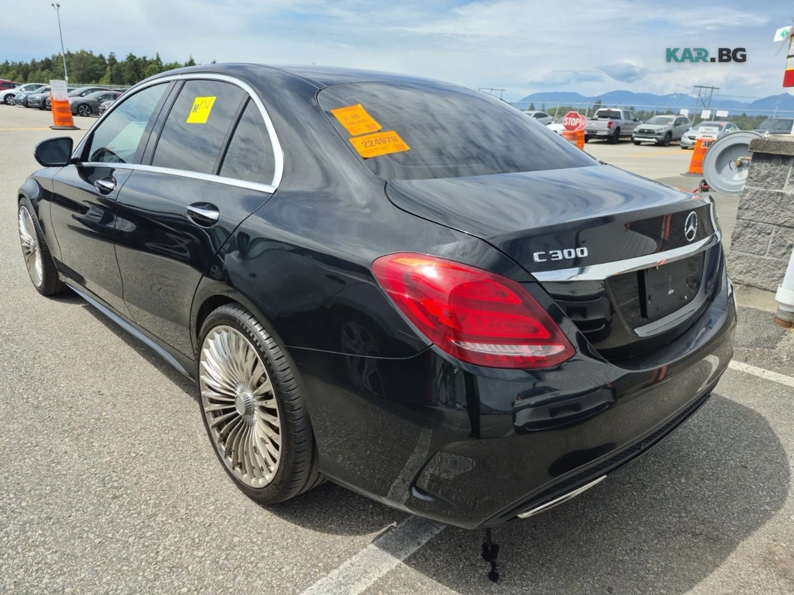 Mercedes-Benz C 300 4MATIC АВТОКРЕДИТ ЦЕНА ДО БЪЛГАРИЯ, снимка 4 - Автомобили и джипове - 54779023