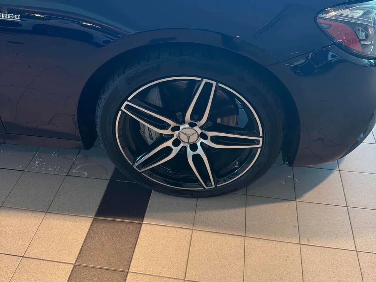 Mercedes-Benz E 43 AMG  * CARFAX * ОПЦИЯ ЗА ФИНАНСИРАНЕ, снимка 7 - Автомобили и джипове - 55017212