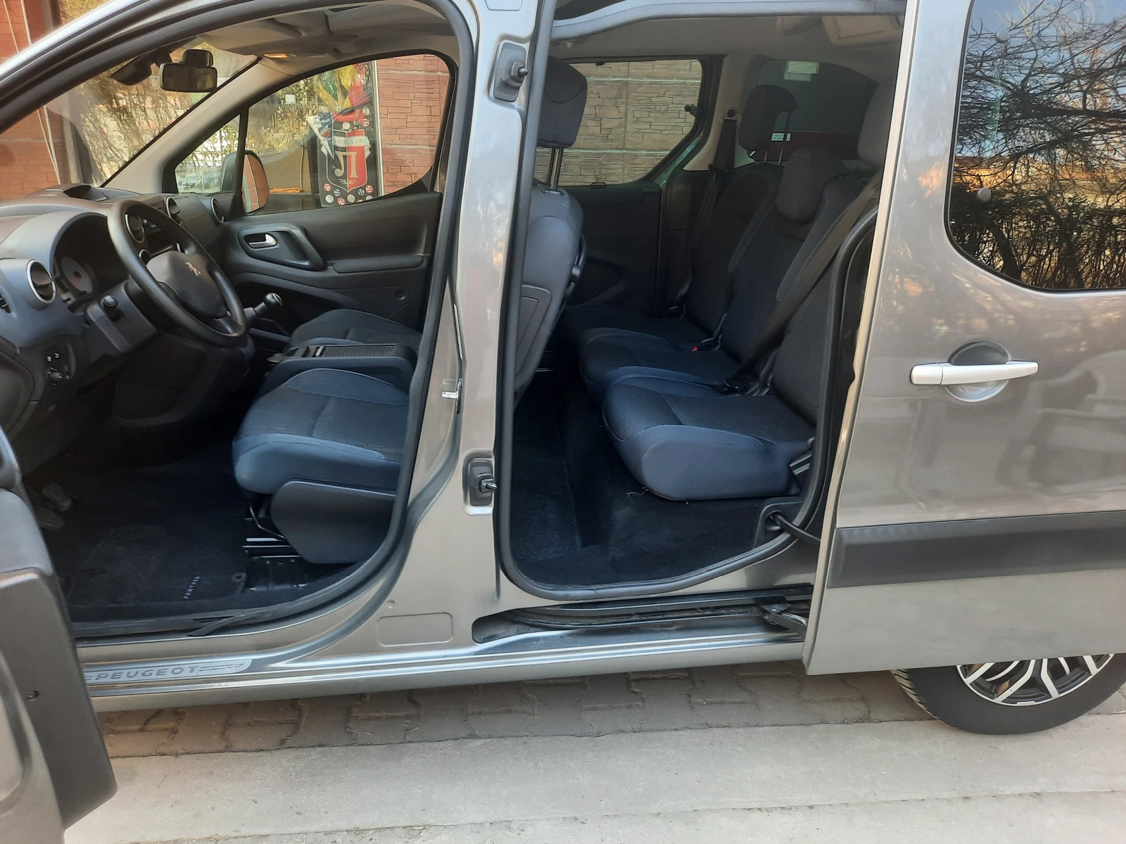 Peugeot Partner Tepee, снимка 9 - Автомобили и джипове - 55048862