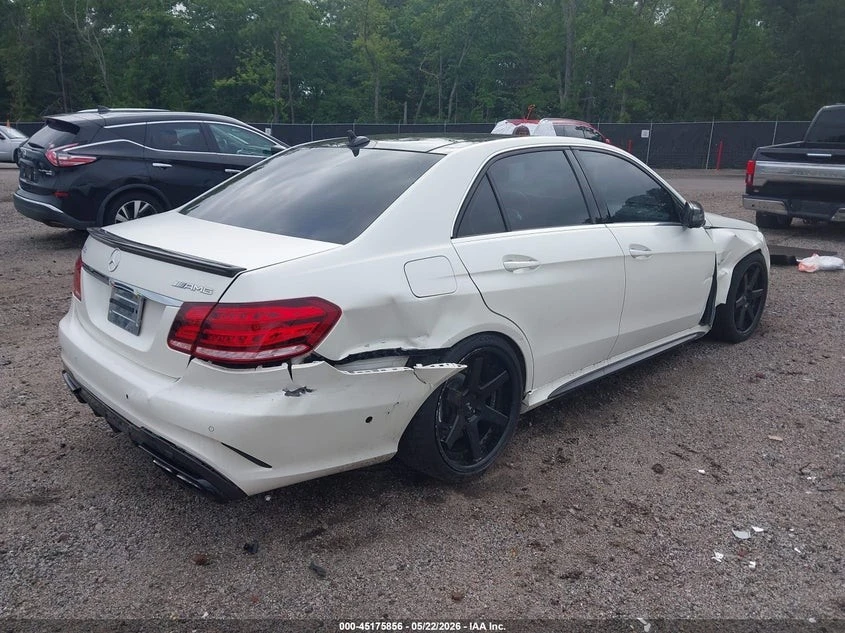 Mercedes-Benz E 63 AMG 4MATIC Автокредит Цена до България, снимка 6 - Автомобили и джипове - 55133380
