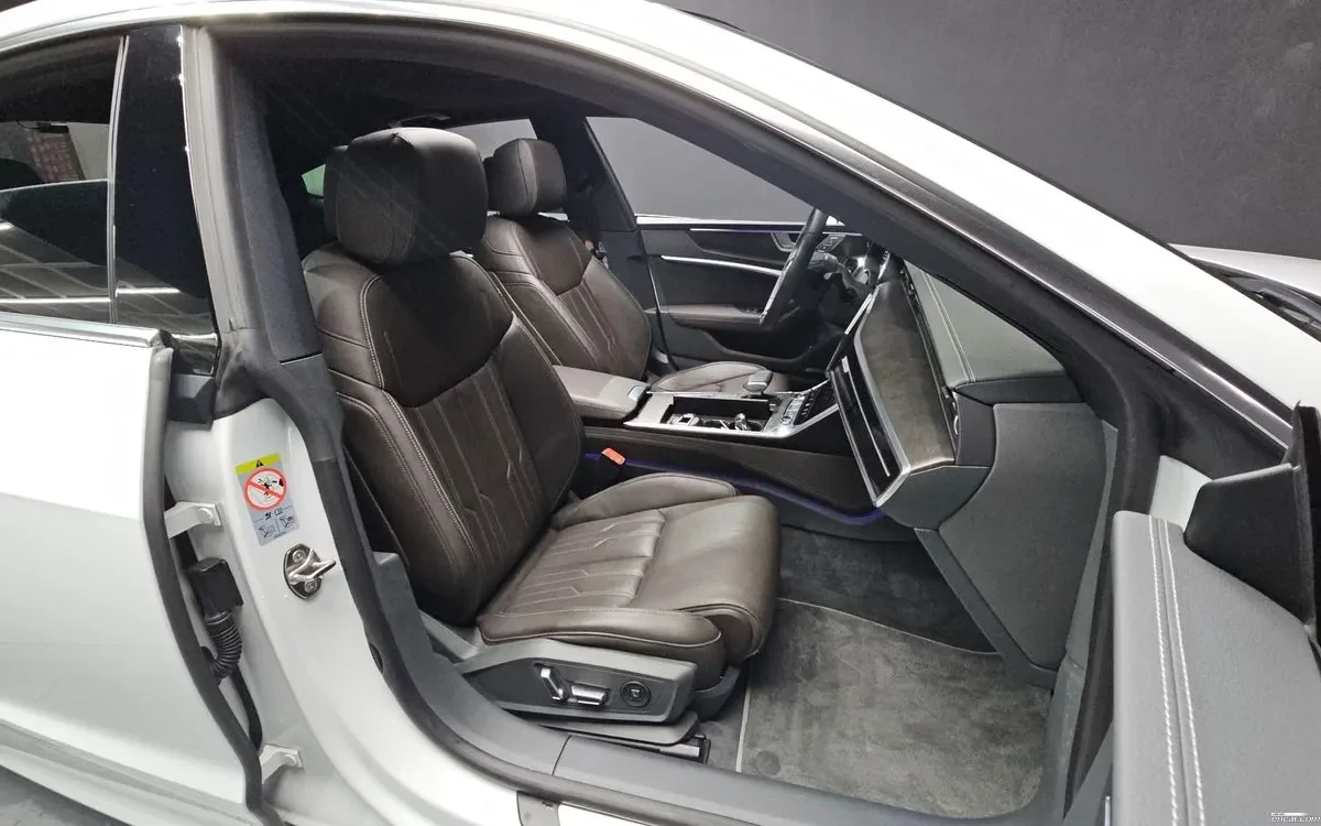 Audi A7 55TFSI / ВСИЧКИ ЕКСТРИ / УНИКАТ , снимка 11 - Автомобили и джипове - 55383125