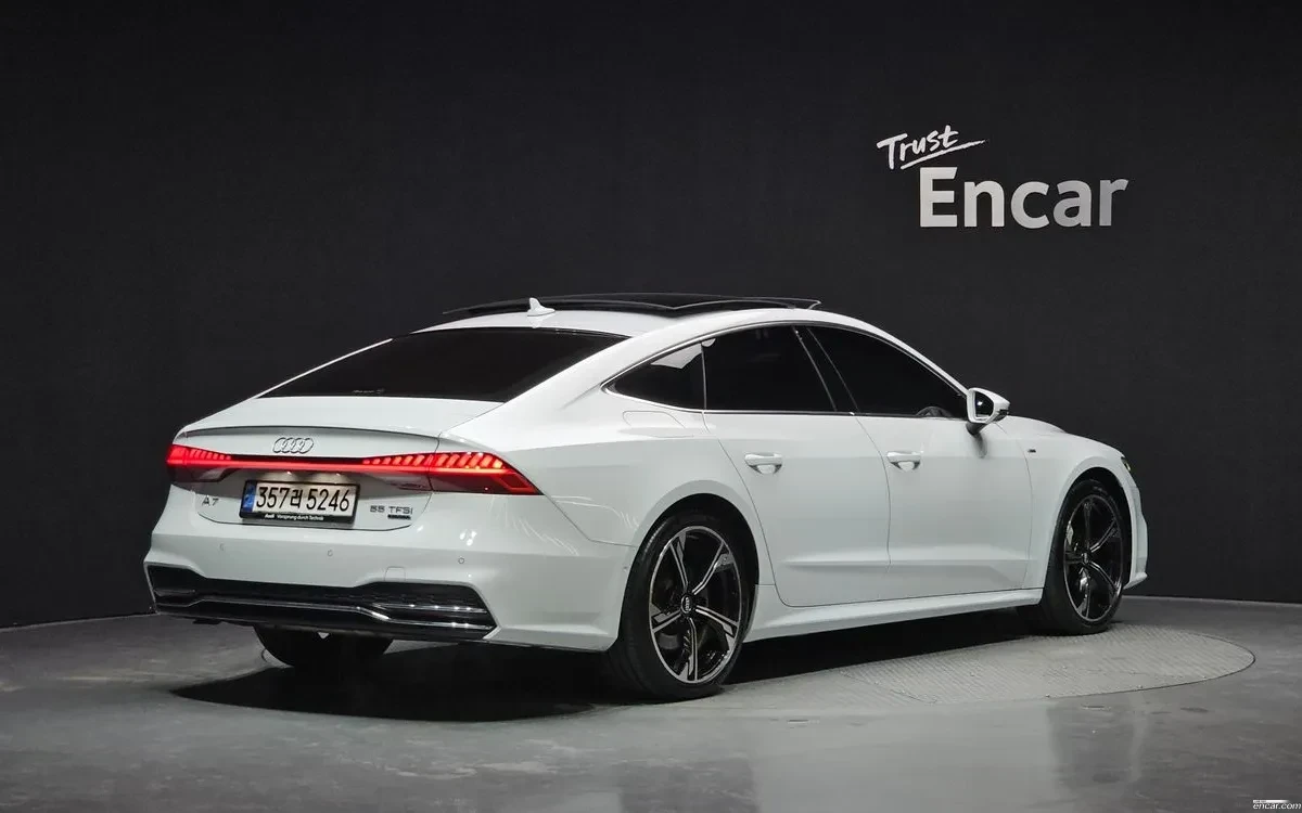 Audi A7 55TFSI / ВСИЧКИ ЕКСТРИ / УНИКАТ , снимка 2 - Автомобили и джипове - 55383125