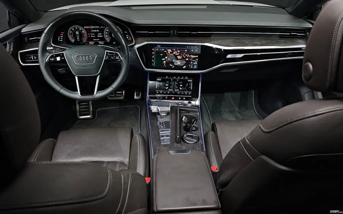 Audi A7 55TFSI / ВСИЧКИ ЕКСТРИ / УНИКАТ , снимка 5 - Автомобили и джипове - 55383125