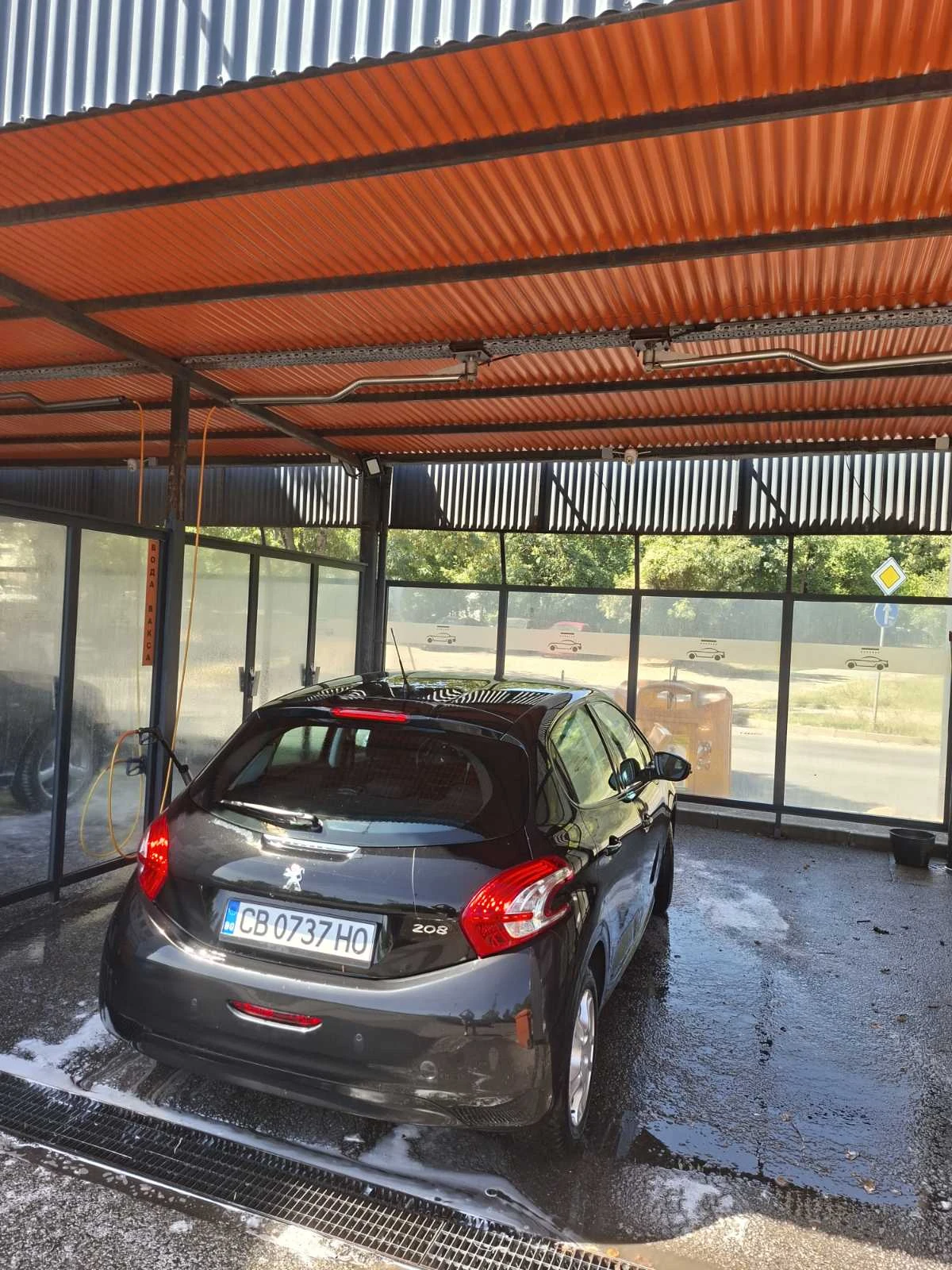 Peugeot 208 1, 4 HDI AUTOMAT , снимка 10 - Автомобили и джипове - 55724019