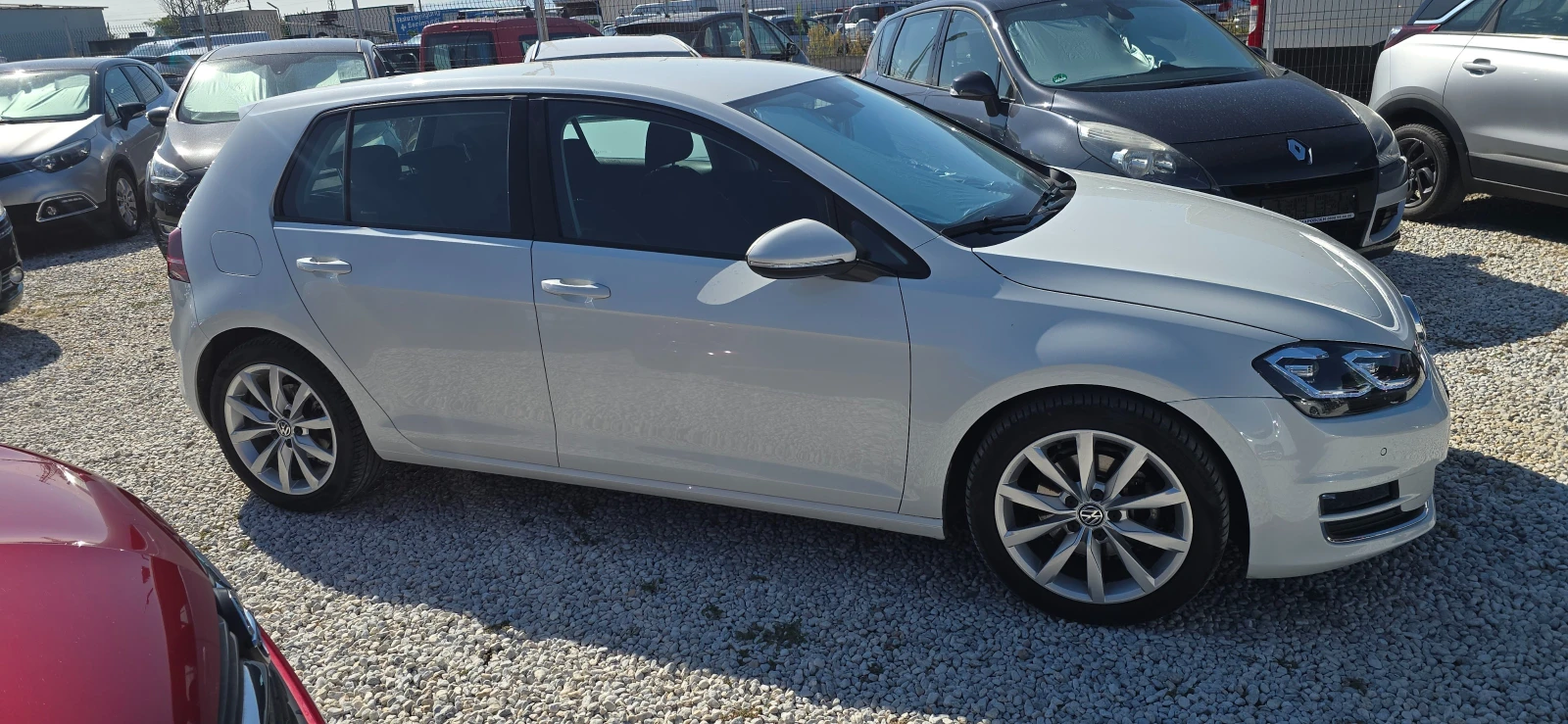 VW Golf 1.6 TDI HIGHLINE LED ФАРОВЕ И СТОПОВЕ, снимка 5 - Автомобили и джипове - 55950073