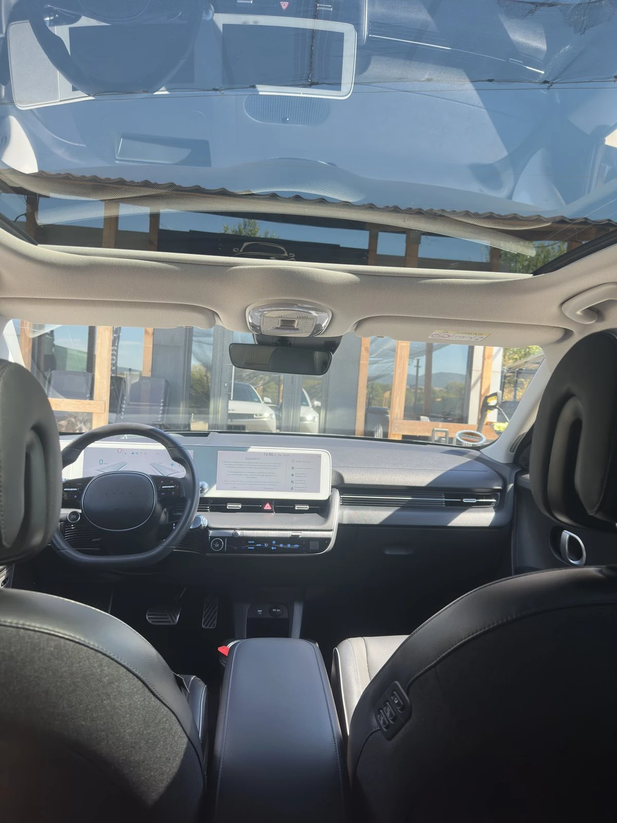 Hyundai Ioniq 5 72.6KWh/AWD/306HP/360CAM/PANO/HEADUP/ГАРАНЦИИОНЕН, снимка 9 - Автомобили и джипове - 56070966