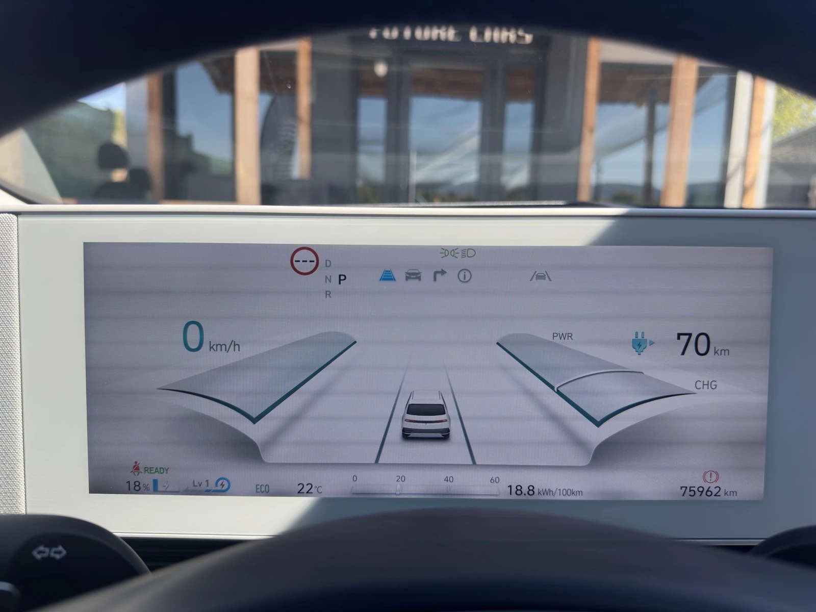 Hyundai Ioniq 5 72.6KWh/AWD/306HP/360CAM/PANO/HEADUP/ГАРАНЦИИОНЕН, снимка 15 - Автомобили и джипове - 56070966