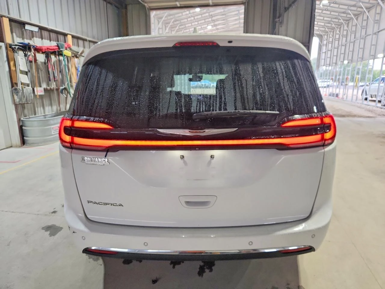 Chrysler Pacifica 3.6l Touring L, снимка 6 - Автомобили и джипове - 56217240