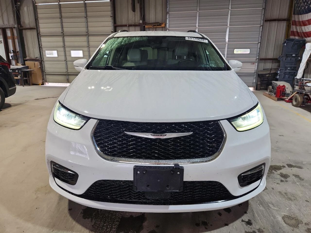 Chrysler Pacifica 3.6l Touring L, снимка 5 - Автомобили и джипове - 56217240