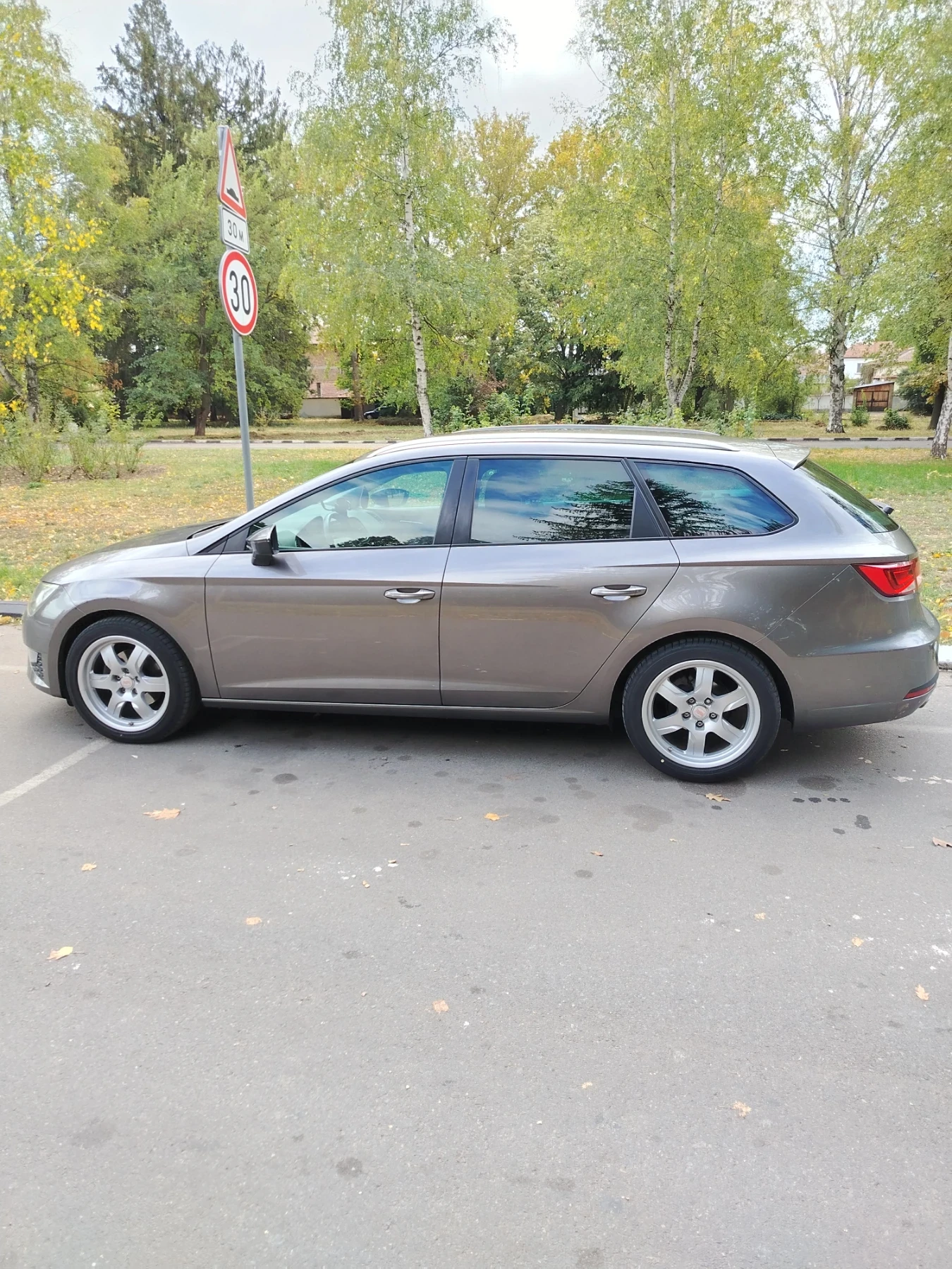 Seat Leon FR, снимка 3 - Автомобили и джипове - 56502874