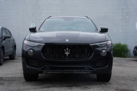 Обява за продажба на Maserati Levante GranLusso* Red Stitch* PanoRoof* H&K* ActiveBlindS ~47 100 лв. - изображение 1 | Auto.bg Обява за продажба на Maserati Levante GranLusso* Red Stitch* PanoRoof* H&K* ActiveBlindS ~47 100 лв. - изображение 1