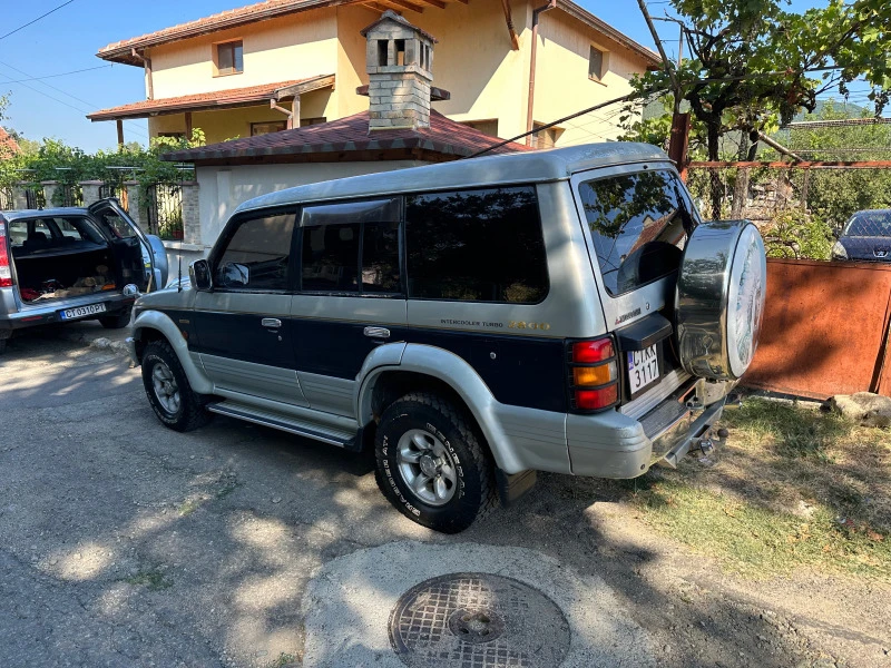 Mitsubishi Pajero, снимка 9 - Автомобили и джипове - 48101147