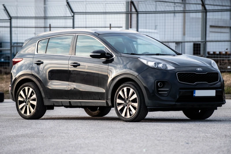 Kia Sportage, снимка 1 - Автомобили и джипове - 49264393