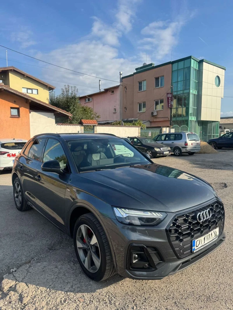 Audi Q5, снимка 4 - Автомобили и джипове - 52173180