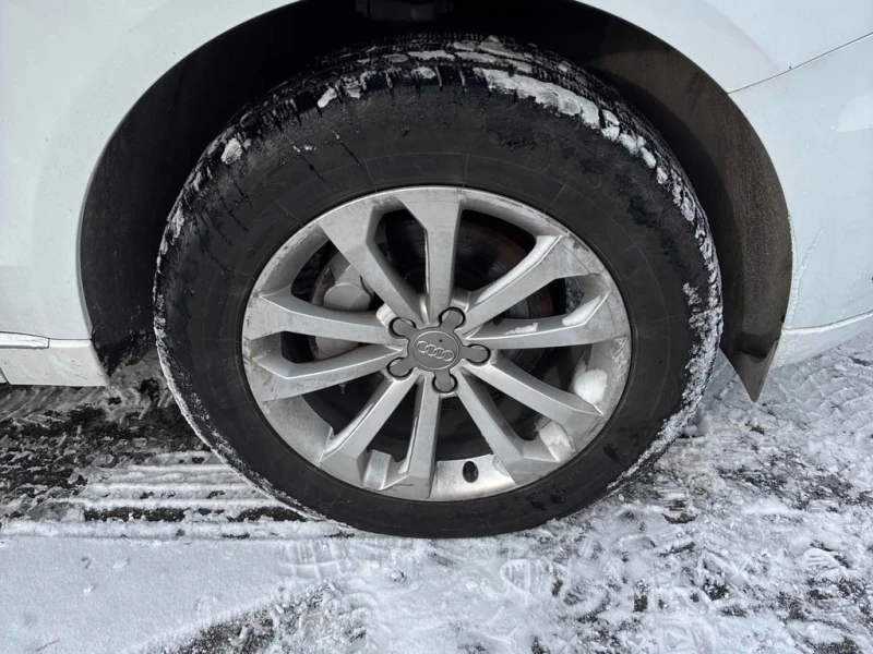 Audi Q5 * 2.0T Progressiv * CARFAX * ЦЕНА ДО БГ, снимка 12 - Автомобили и джипове - 52738778