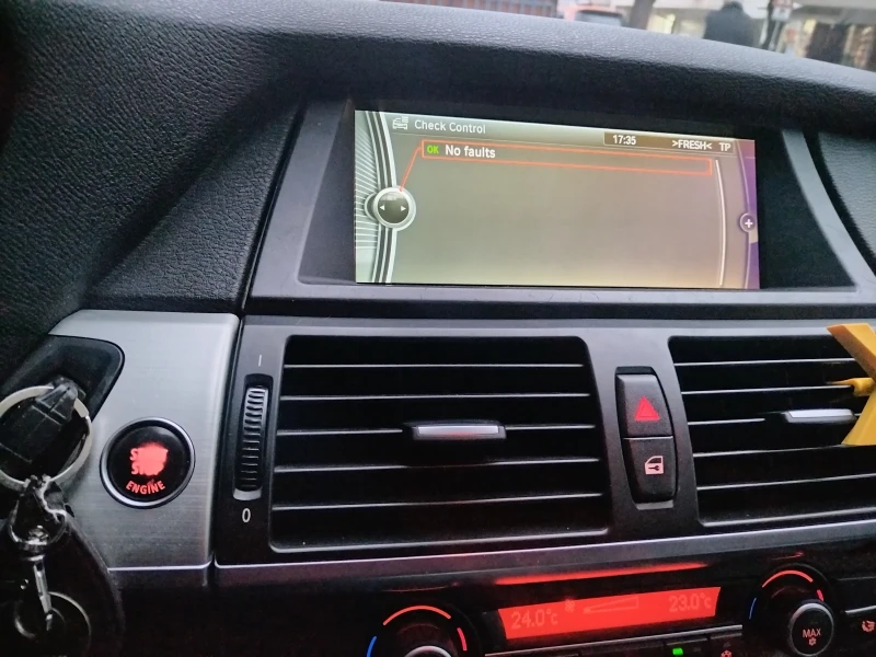 BMW X6 4.0d 306 k.c, снимка 13 - Автомобили и джипове - 53343570