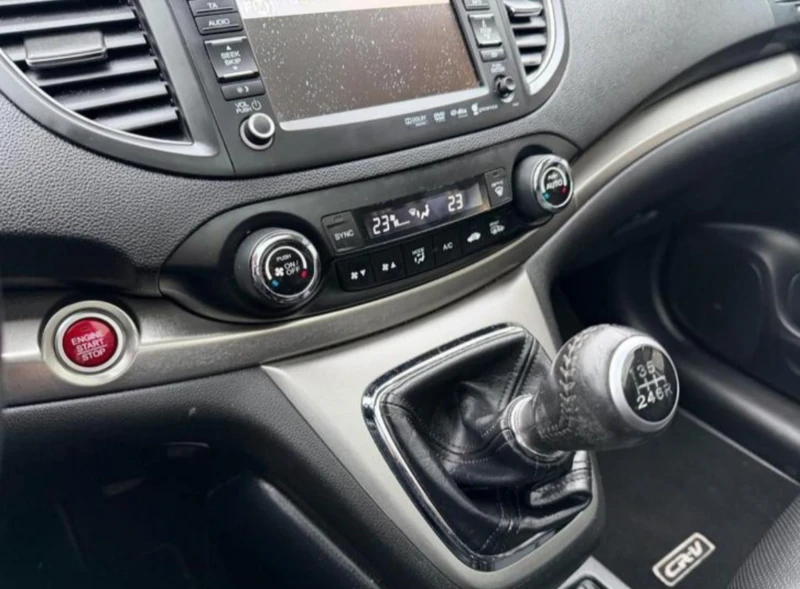 Honda Cr-v 2.0i 150ks Executive 4x4 , снимка 12 - Автомобили и джипове - 53433644