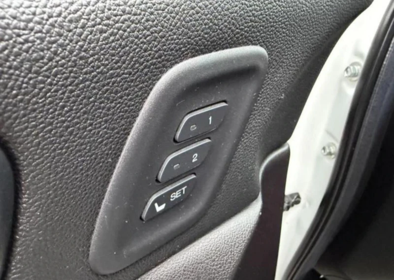 Honda Cr-v 2.0i 150ks Executive 4x4 , снимка 7 - Автомобили и джипове - 53433644