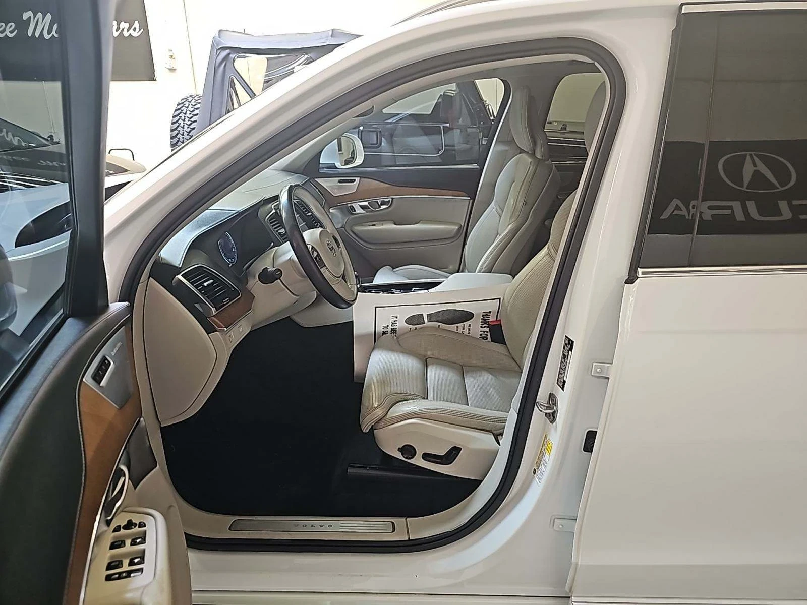 Volvo Xc90  - изображение 8
