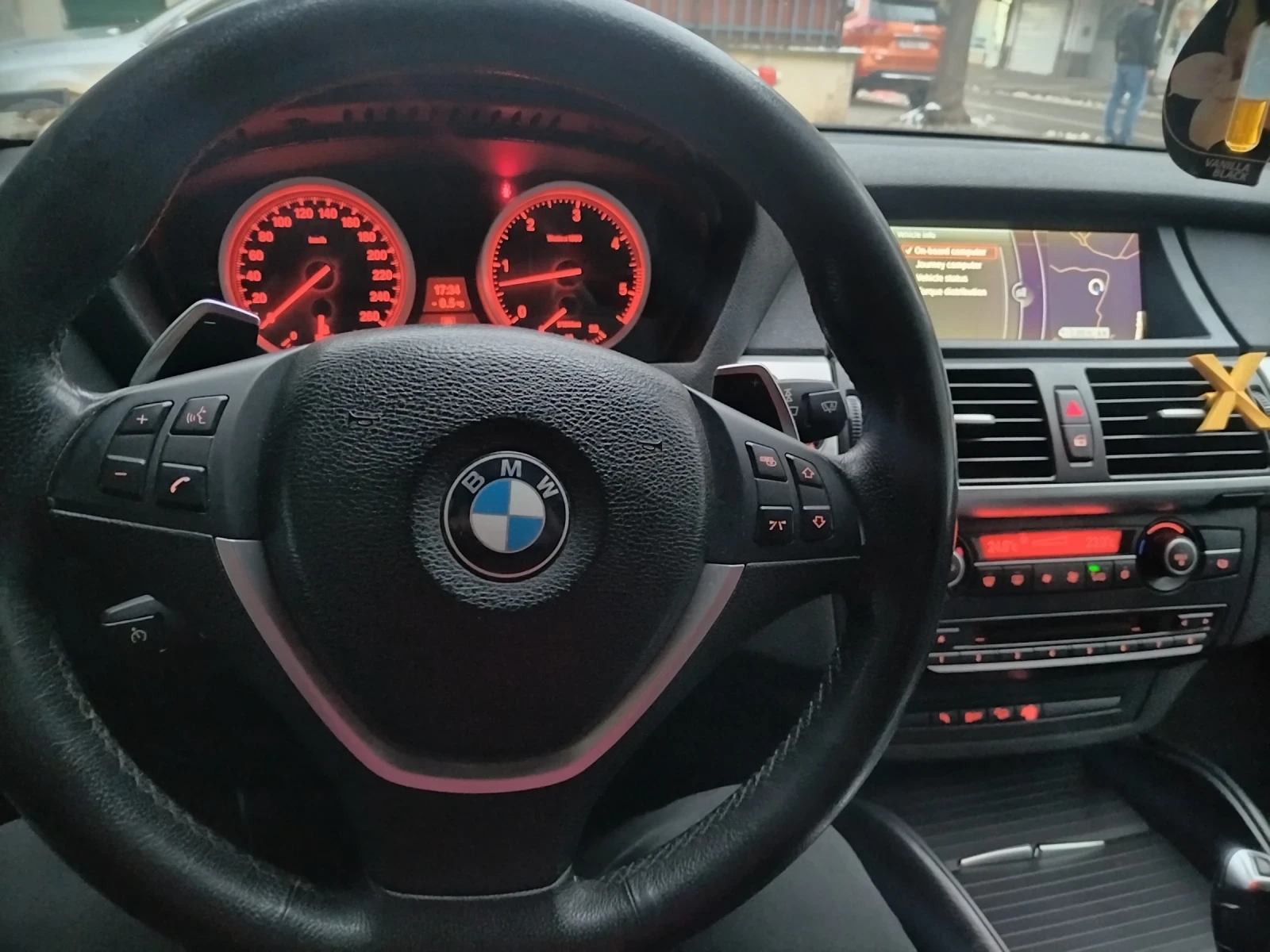 BMW X6 4.0d 306 k.c - изображение 10