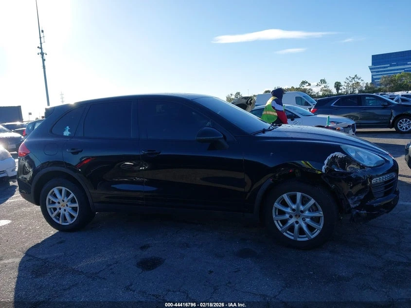Porsche Cayenne 3.6L V-6 DI, DOHC, VVT, 300HP All Wheel Drive, снимка 13 - Автомобили и джипове - 53749654