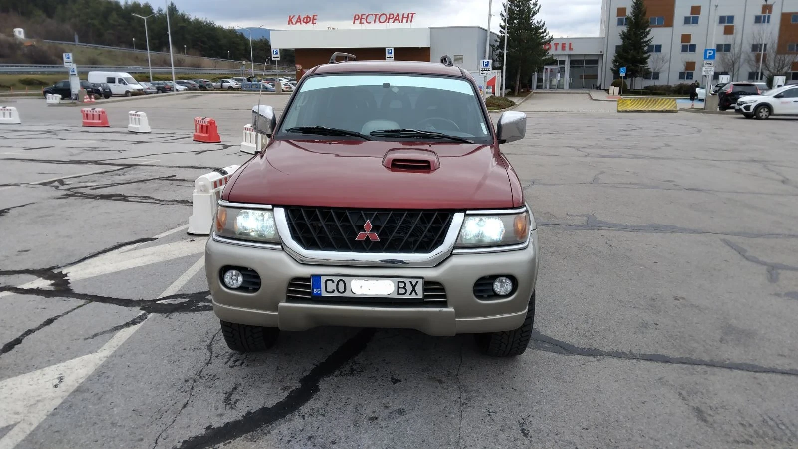 Mitsubishi Pajero sport 2.5тди 99к.с, снимка 2 - Автомобили и джипове - 53765019