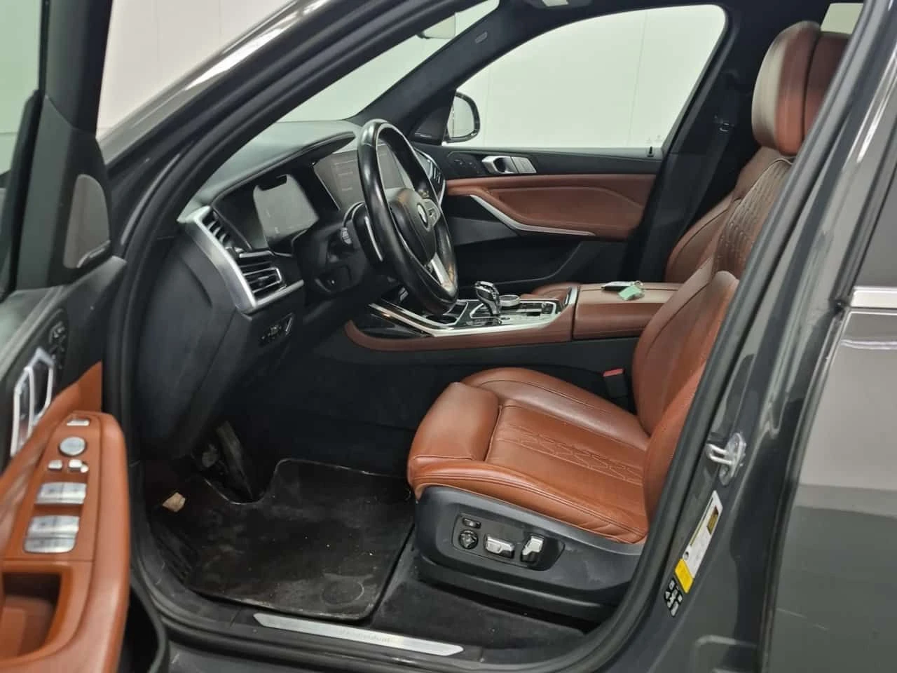 BMW X7 XDRIVE40I | МАСАЖ | PANO | H/K | HUD | KEYLESS | , снимка 5 - Автомобили и джипове - 53928213