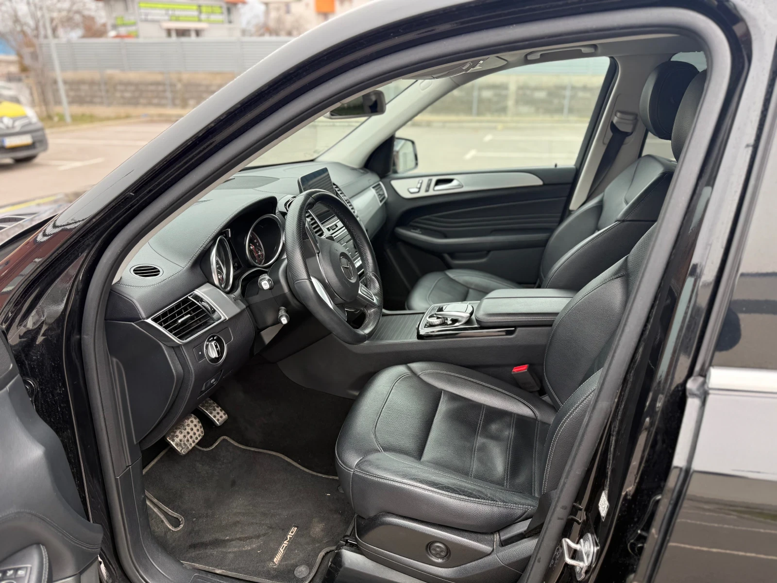 Mercedes-Benz GLE 350 4MATIC, снимка 6 - Автомобили и джипове - 54095715