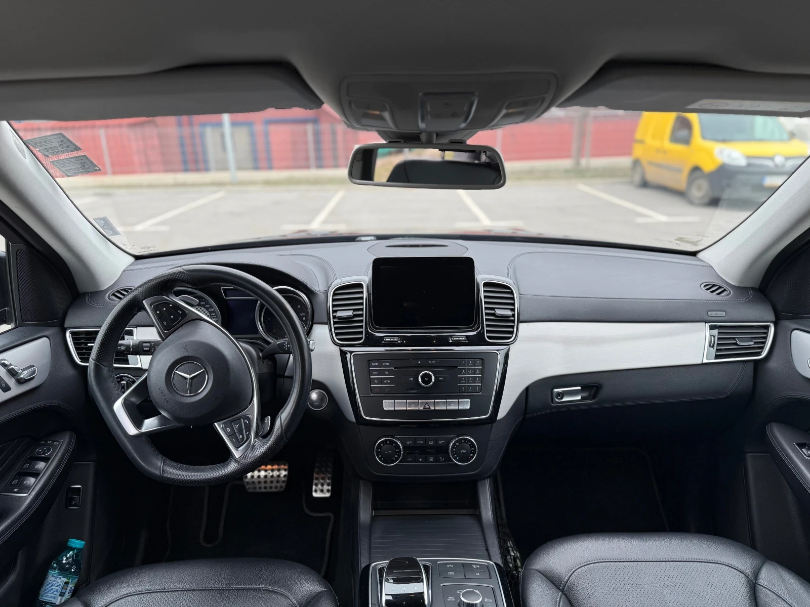 Mercedes-Benz GLE 350 4MATIC, снимка 8 - Автомобили и джипове - 54095715