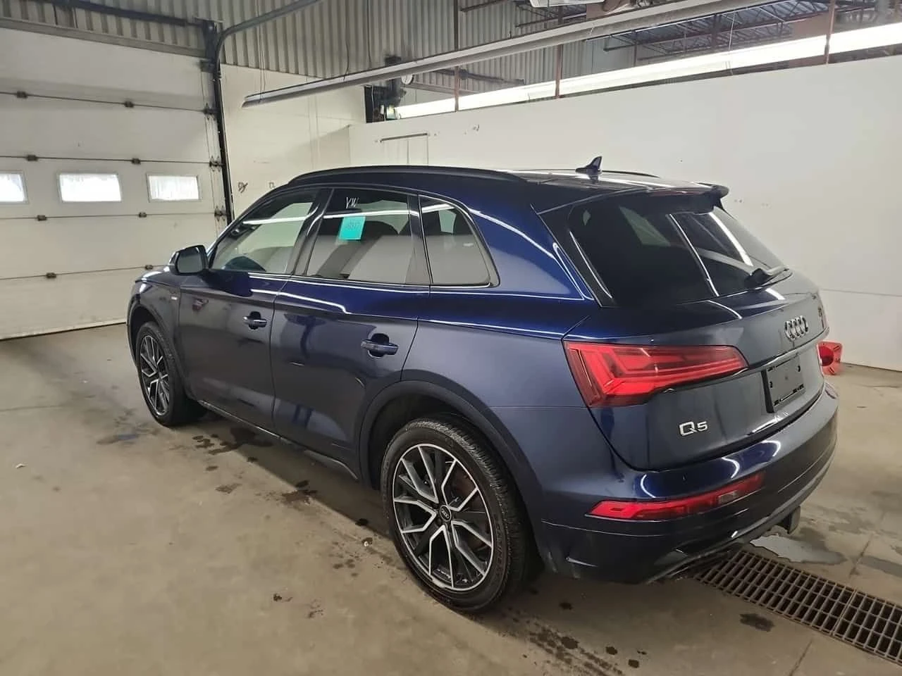 Audi Q5 TECHNIK/ДИСТРОНИК/360/ПАНО/S/CARFAX/ФИНАНСИРАНЕ, снимка 5 - Автомобили и джипове - 54684085
