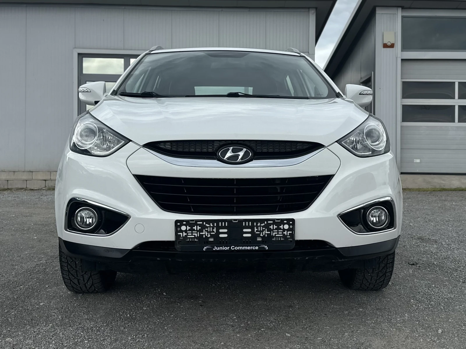 Hyundai IX35 2.0CRDI-4X4-КОЖА-ПОДГРЕВ-СЕРВИЗНА ИСТОРИЯ-ТОП, снимка 2 - Автомобили и джипове - 54726269