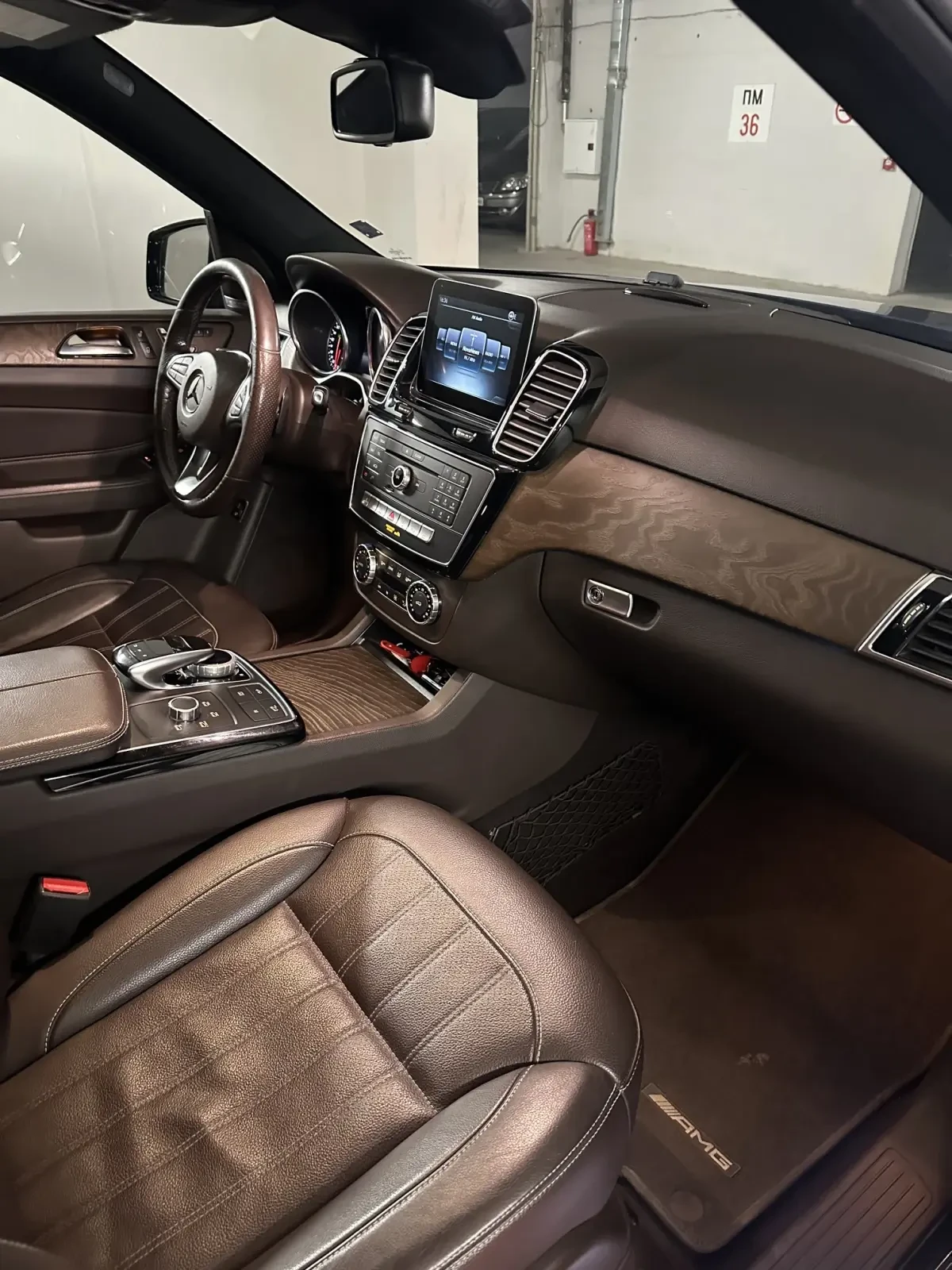 Mercedes-Benz GLE 43 AMG, снимка 7 - Автомобили и джипове - 55990096
