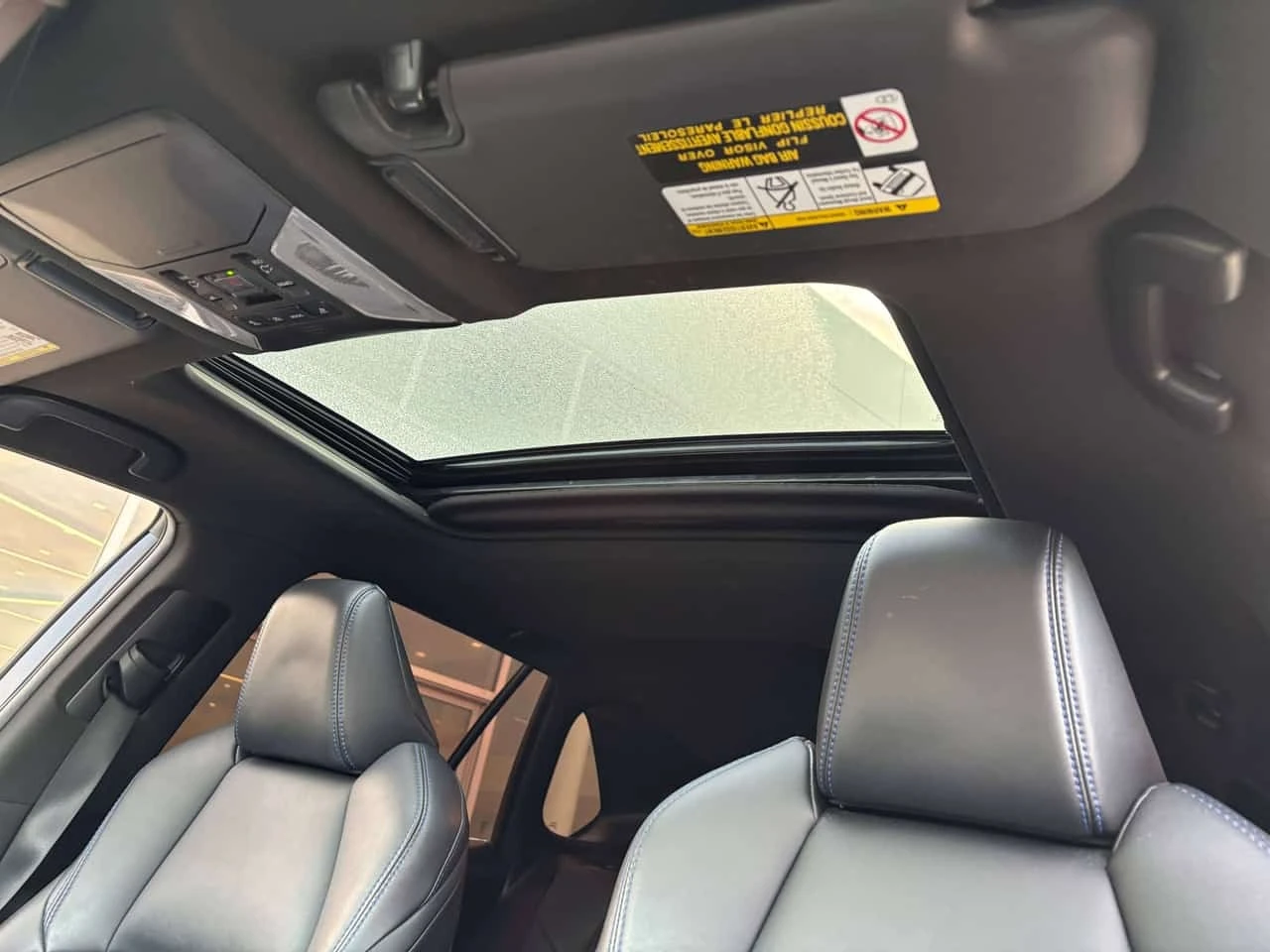 Toyota Rav4 2.5 Hybrid XLE AWD | Sunroof | Heated Seats |  | Mobile.bg � ����������� 11