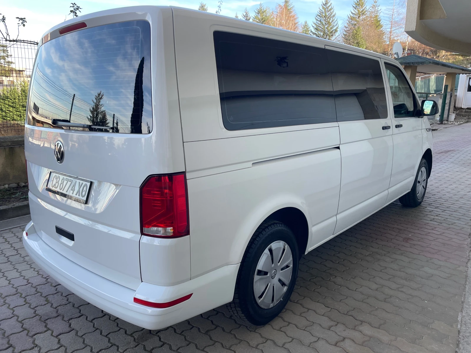VW Caravelle T 6.1 - изображение 4