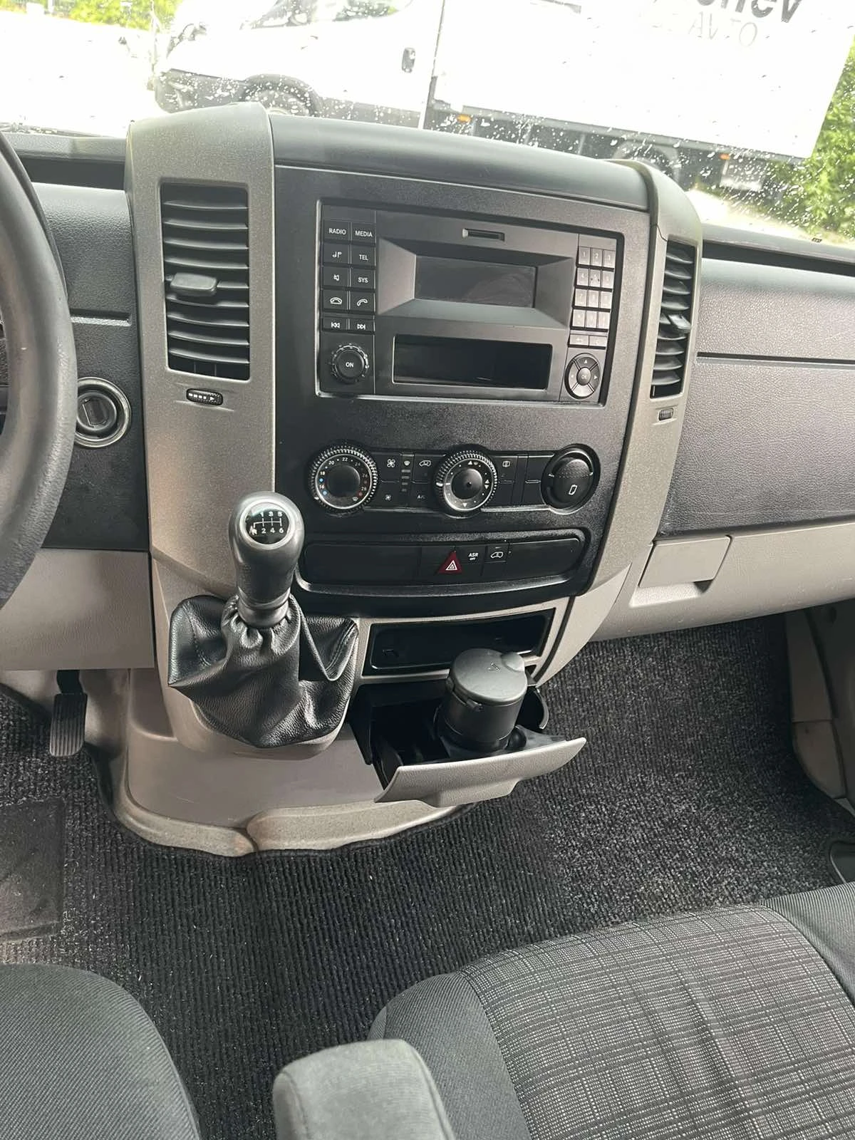 Mercedes-Benz Sprinter 513, снимка 11 - Бусове и автобуси - 55404298