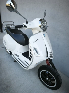 Vespa 300 GTS 300 HPE, 2022 година, ЛИЗИНГ, снимка 11