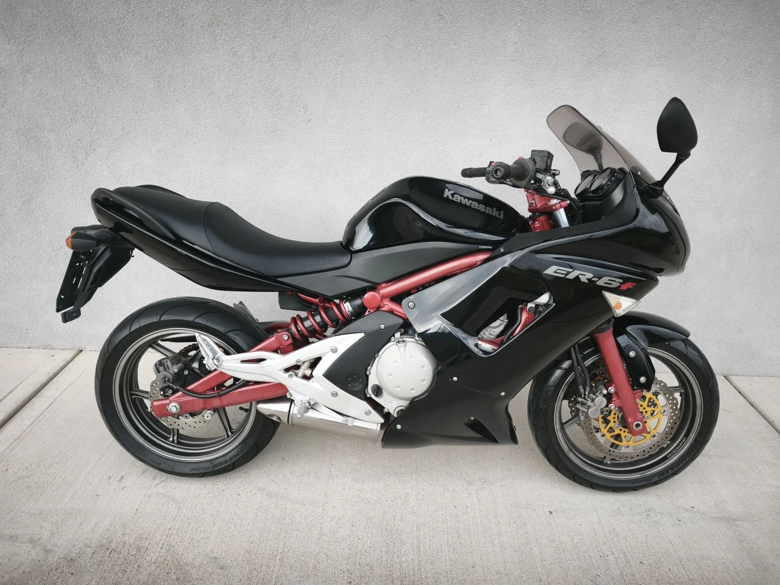 Kawasaki ER 650, 2010 година, ЛИЗИНГ