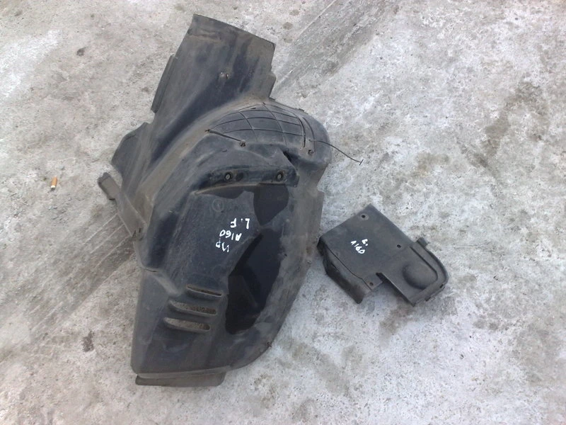 Подкалник заМерцедес А класа 00г. (преден ляв)