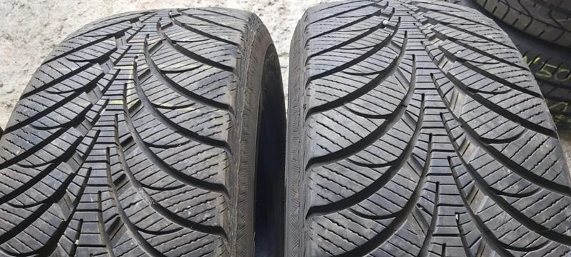 Гуми Всесезонни 245/60R18, снимка 3 - Гуми и джанти - 33438969