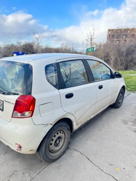 Chevrolet Aveo Газ, снимка 9