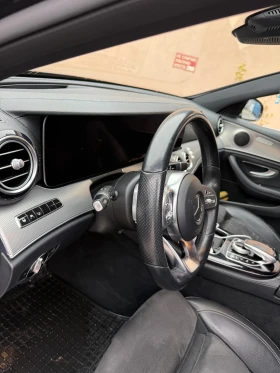 Mercedes-Benz E 220 AMG line, снимка 12