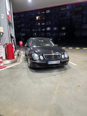 Mercedes-Benz E 270  Avantgarde  - 3900 € / 7627.74 лв. - 37079744 11
