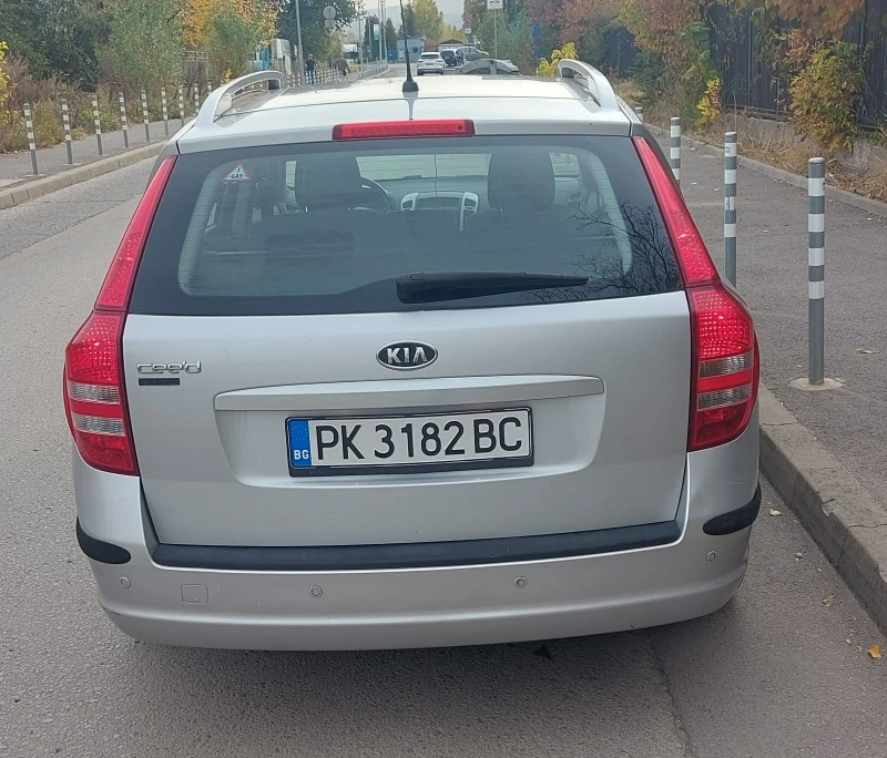 Kia Ceed SW 2.0- Автоматик, Газ, снимка 5 - Автомобили и джипове - 48371939