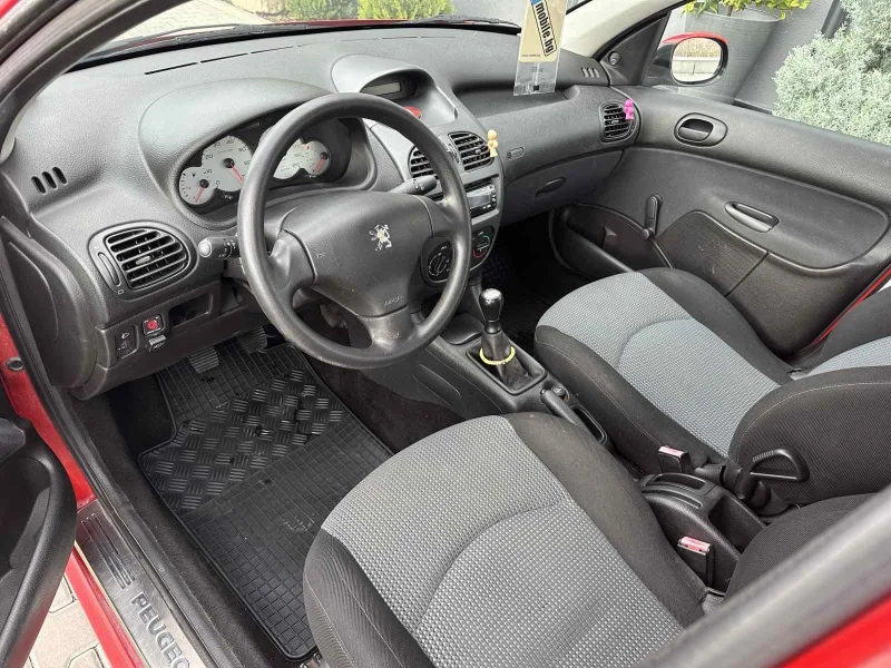 Peugeot 206 SW 1.4 ГАЗ, снимка 5 - Автомобили и джипове - 48168080